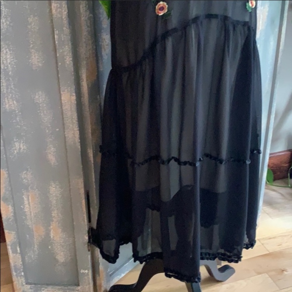 Coromandel Anthropologie Embroidered Crepe Dress🦜 - Picture 4 of 14